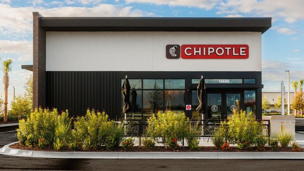 Chipotle hits a major Chipotlane milestone